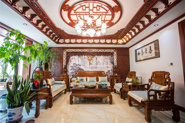 值得信賴的整裝品牌明清閣：專注中式原木整裝，再著世家風(fēng)范