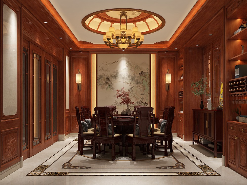 紅木整裝，訴說著過往的喧囂與寧靜